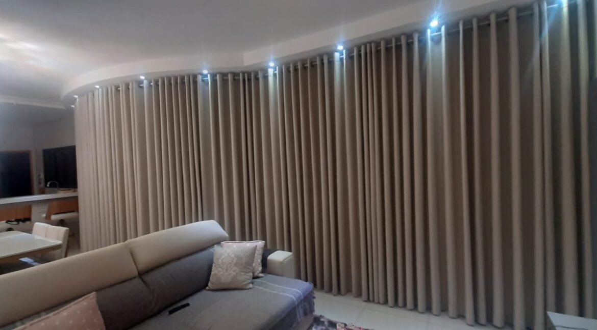 7020fa4c-b4fd-4602-b9c7-00cc2669457e