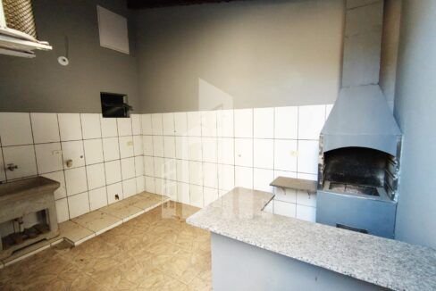 827b0219-b686-4c4a-becc-3cdee52aee33