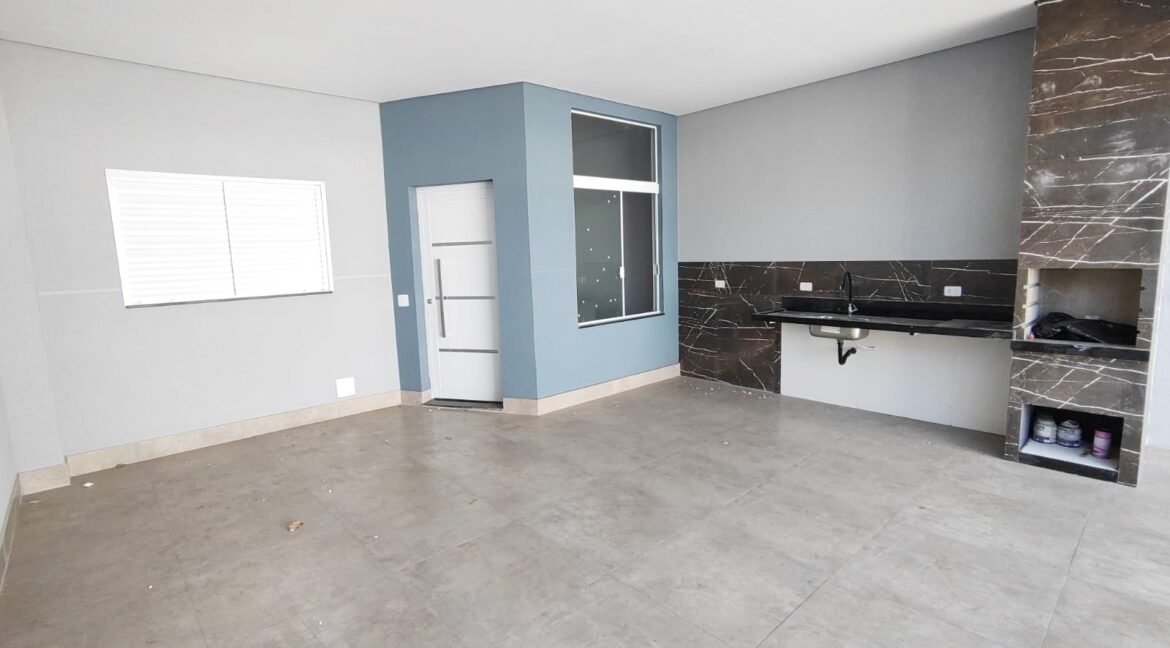 92586205-741e-4fc8-a946-fdd1b612b9c6