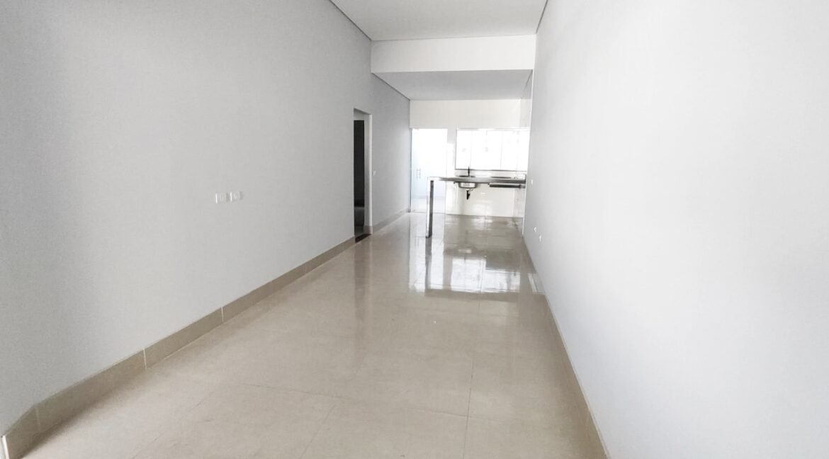 ef2e97a1-0aca-4281-89d5-ae8045bc4fa1