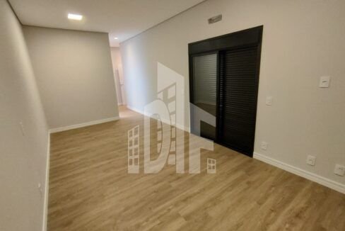 3b55e287-b43d-44ad-8421-05f60b3a0005