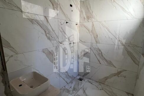 7f012d3b-4716-452a-a09c-2a66820d1b79