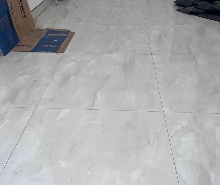 8310b678-7890-44c3-bbf3-cdeae97e308c