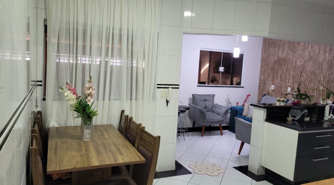 6983ebbf-9aec-4a04-be61-abe3226a7e41