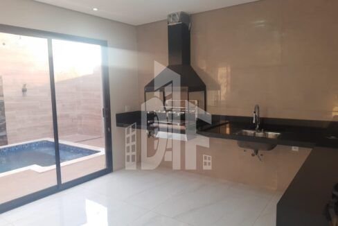 00f3c7f2-bc85-4a0a-8f87-6ed102677746