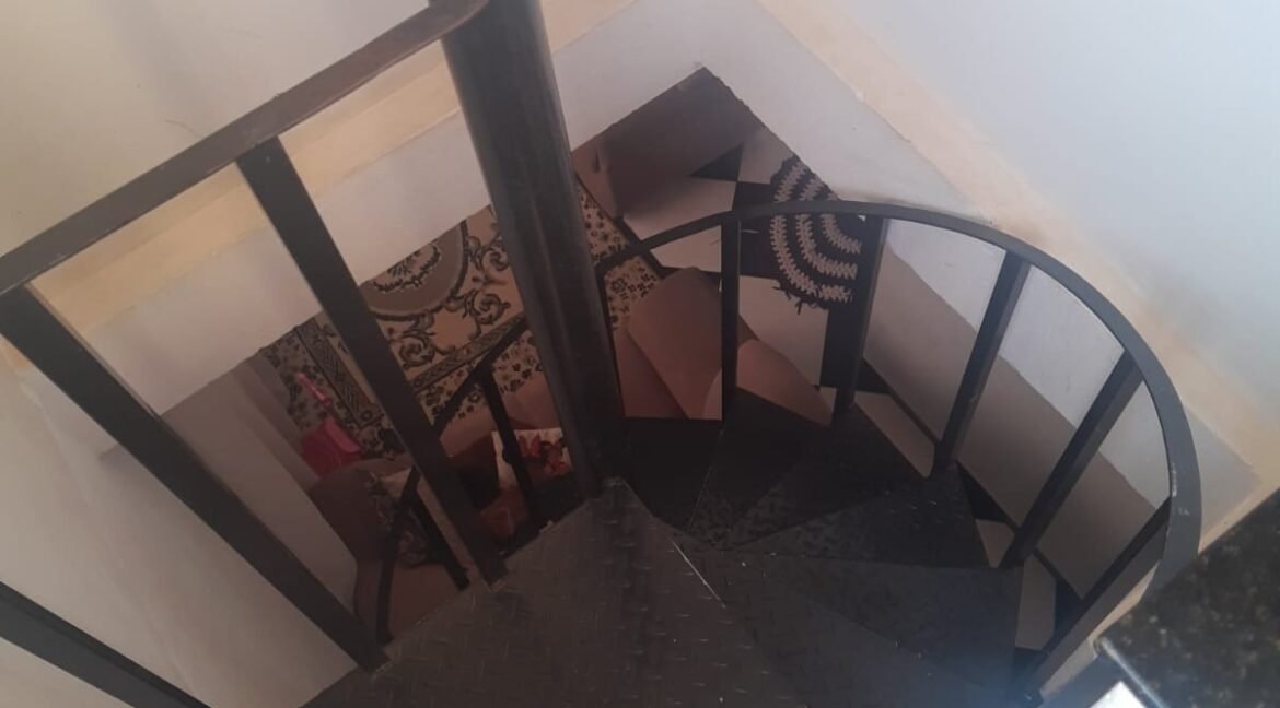 3fc3fefc-7702-4b3e-8633-fc51d399c484