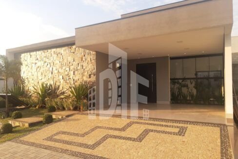 9d49b312-3886-4ad3-bb31-d43f21de012c