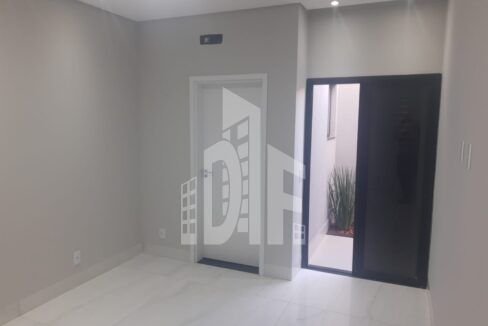 cd1d2c44-0c9f-4174-861a-2b5d879810cb