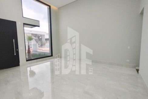 da0cb1f4-976f-4ed6-8697-1751a8206ce2