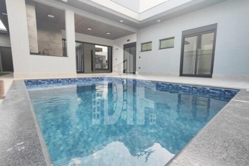 dd1e733d-38aa-4c2a-b0ca-ca70ba85b197