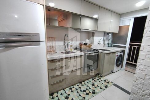 af8756bb-6b5b-44df-b385-4366320e7c0c