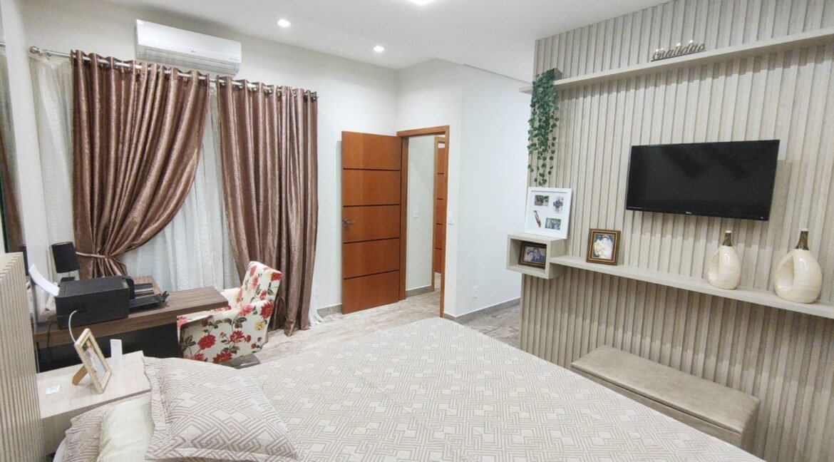 4a1c1b18-c2ec-4424-a409-ed2dfded4a23