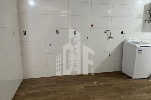 WhatsApp Image 2023-11-21 at 09.48.01