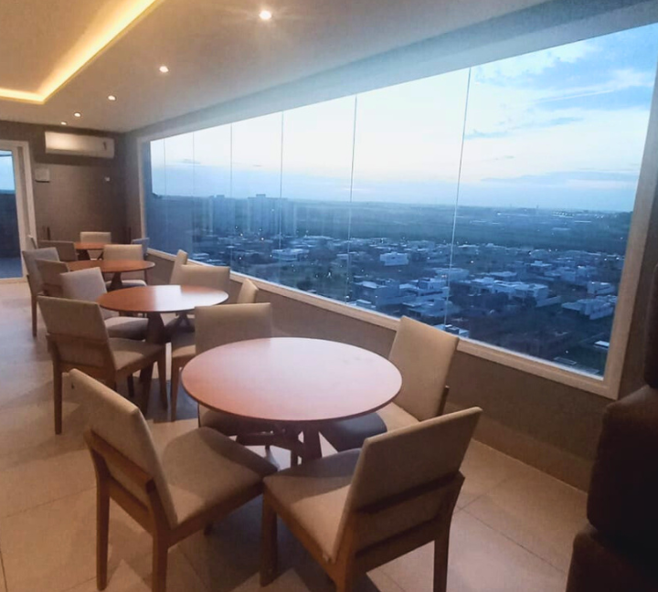 Capa youtube thumbnail tons de preto e amarelo (31)