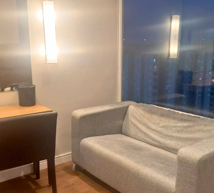 Capa youtube thumbnail tons de preto e amarelo (50)