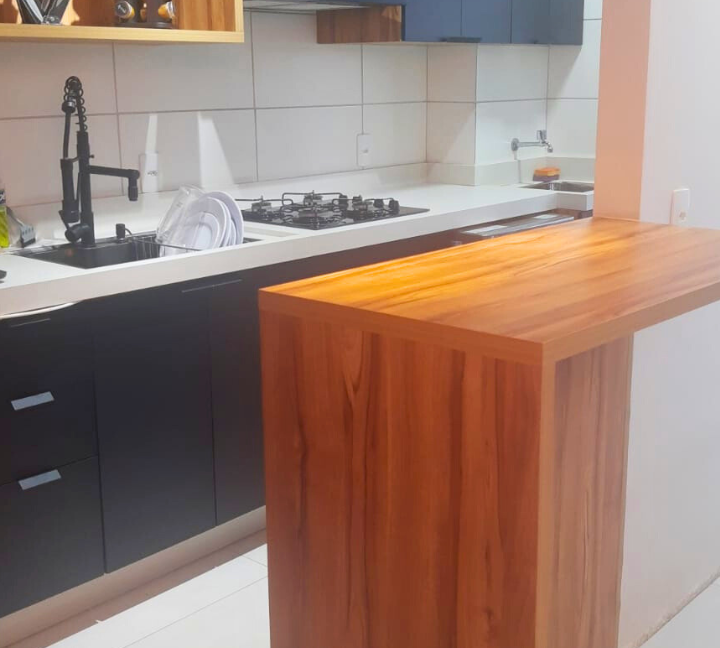 Capa youtube thumbnail tons de preto e amarelo (63)