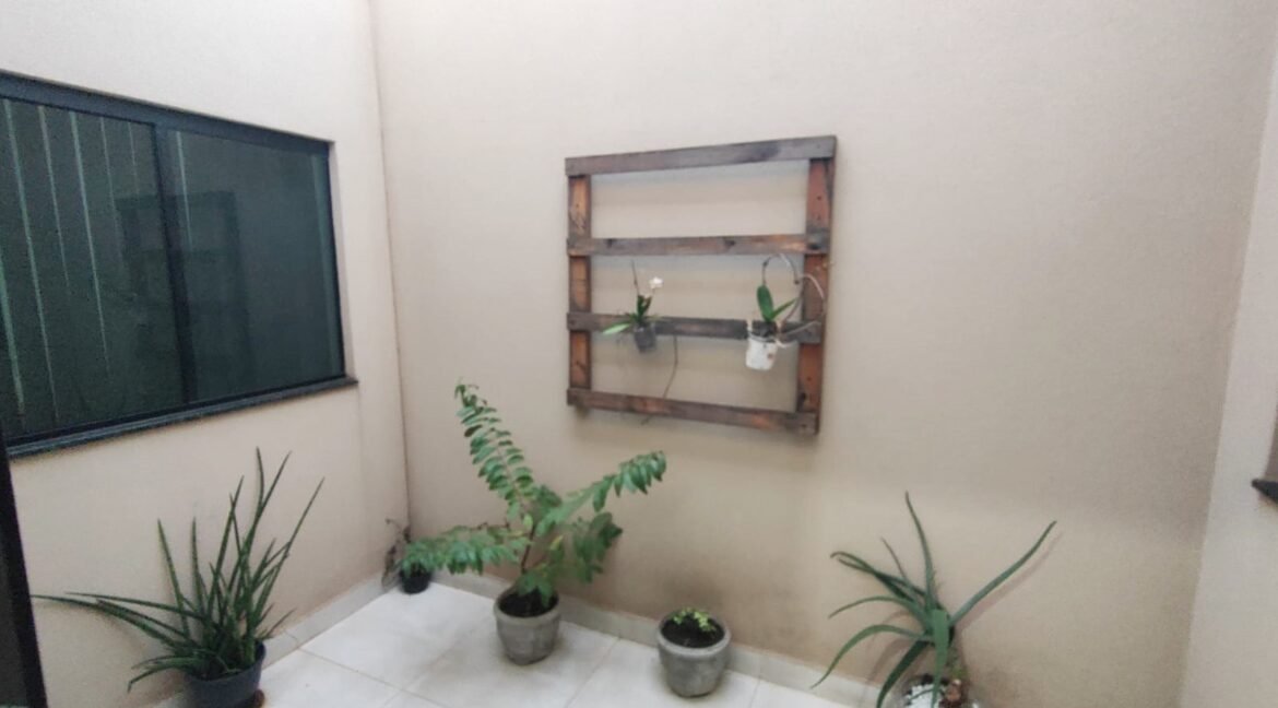 756b0d04-283d-41b9-b47f-dcafe5466b3d