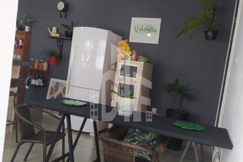 0948135a-310f-4815-b6c8-de6094850fd0