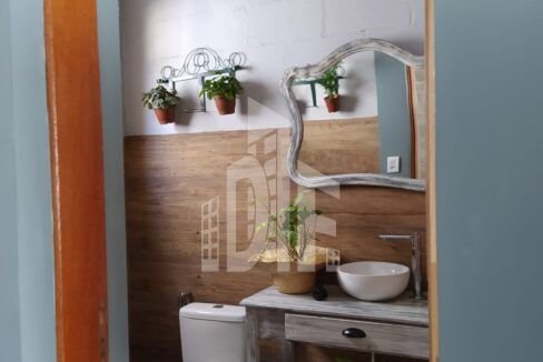 67de8d81-7223-4854-a6e0-579100ac04f3