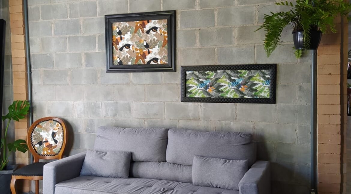 ce519843-4657-49c9-a1b6-7dc931e370f9