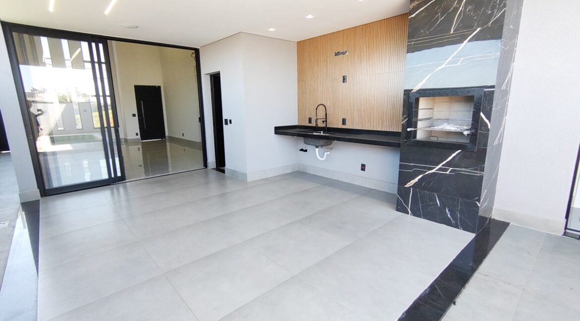 8b708e09-e965-4f6e-a9df-36cf19bdc1de