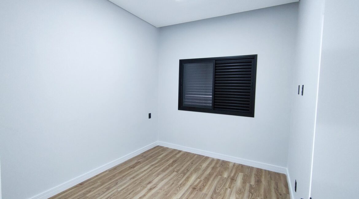 aea32f87-9c34-469b-a1a8-0350499210f0