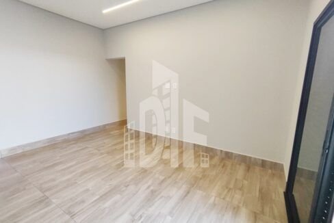 bf9770c9-0c8e-478e-900a-fd7d5f743eef