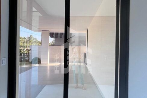 1e19f0bf-8a8f-4062-8b43-d6c2e37608b3