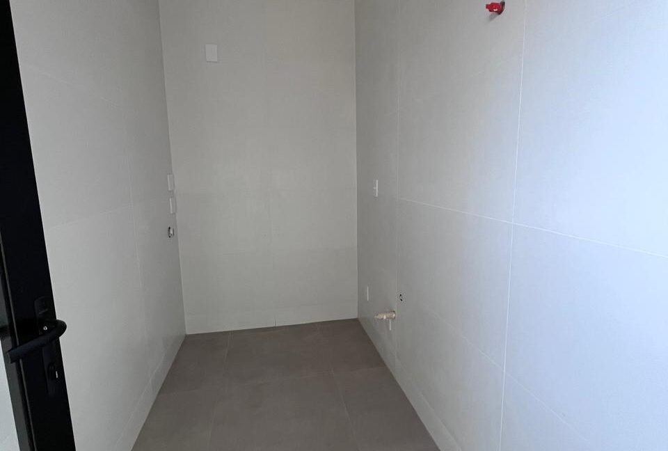 68b87912-a9f1-4025-84bf-a2ef19b5c61d