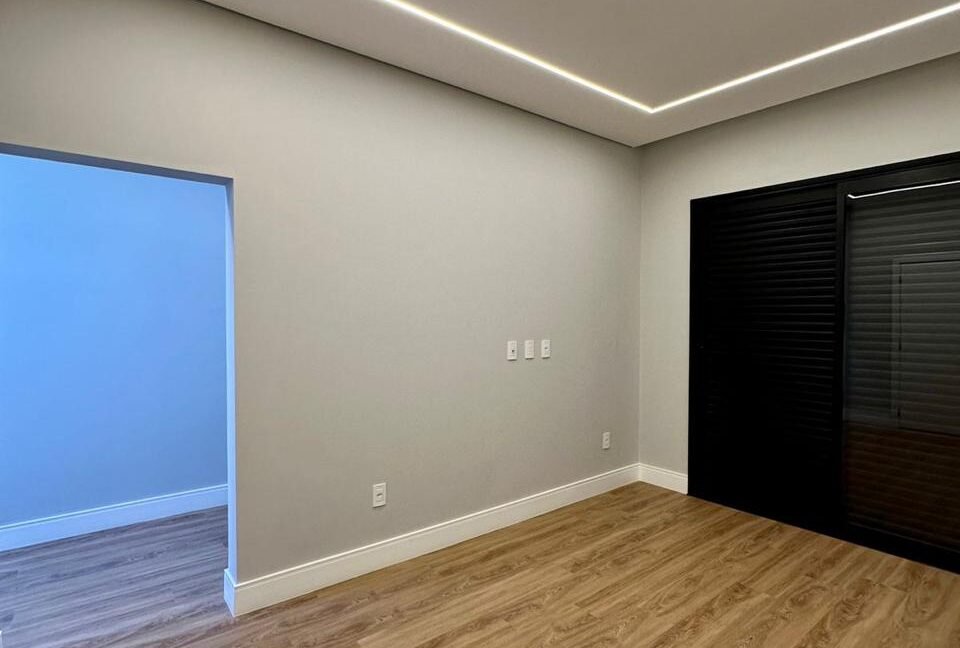 3b1ba4c6-e46b-4c15-9085-15da0edd02d7