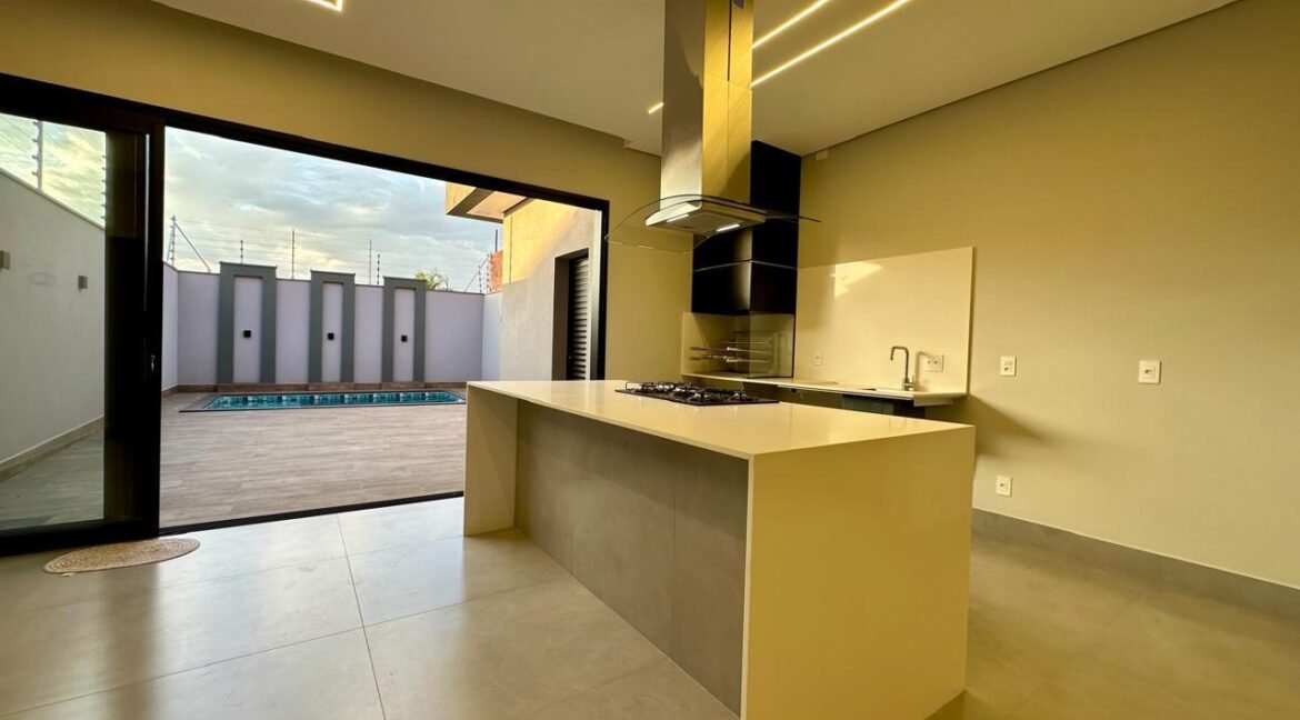 464fb1b5-f1a3-43bd-aeca-43bdc66631cb