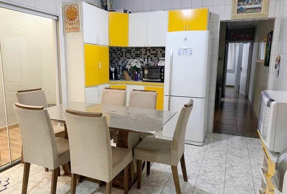 4bc8c3bc-137a-430e-b959-fa70b8b334f8