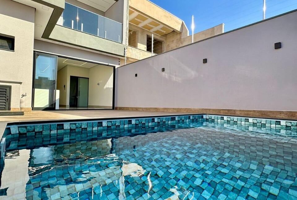 6313891a-fc2c-4a1c-beaf-3f5c83de9b4d