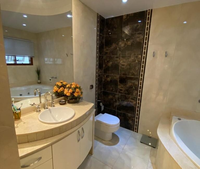 WhatsApp Image 2024-07-10 at 14.32.55 (13)