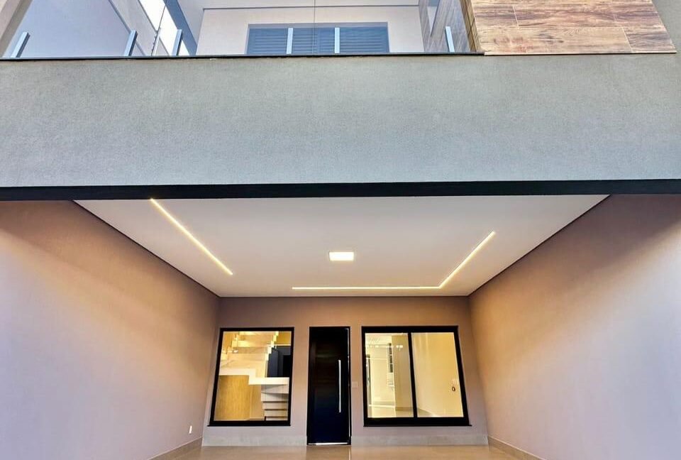 b2b88618-b1dc-41fe-b330-eed370e71083