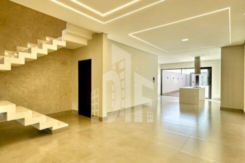 fef9bb51-fefc-4ff2-af2e-1aeb501a1fa4